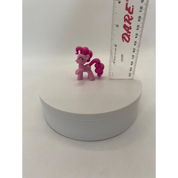 Hasbro My Little Pony Pinkie Pie Pony - My Little Pony Collectible Toy - Picture 2 of 8
